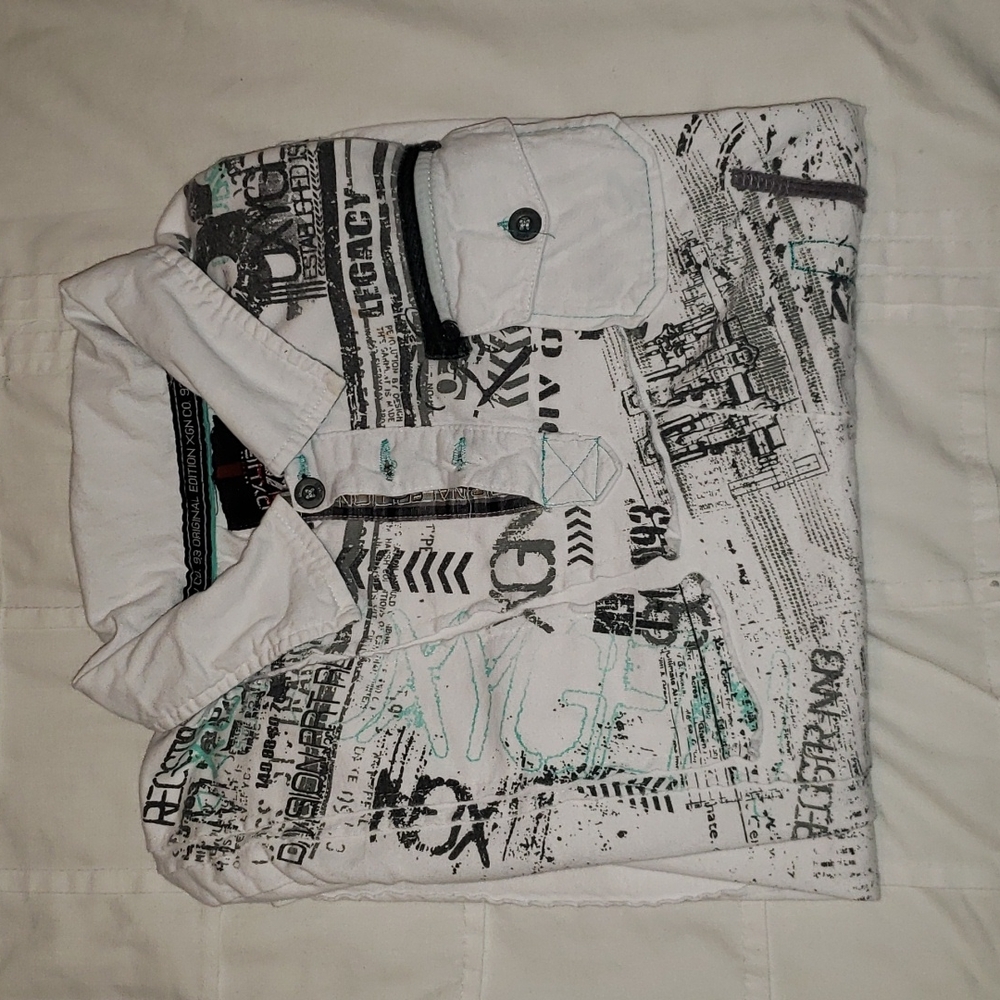 Men's Shirt - Picture 4 of 6